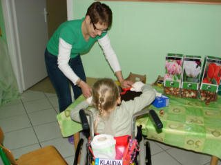 I WYSTAWA TULIPANÓW - przedstawienie dzieci