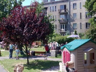 Odwiedziny w ogrodzie dzieci z Przedszkola Specjalnego nr 393